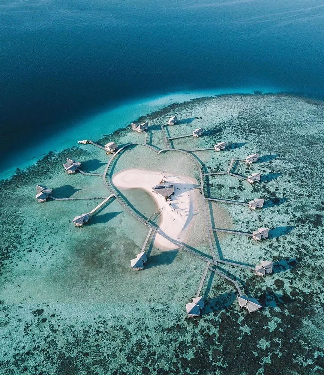浪漫至极的神仙小岛，大海是天然游泳池！比巴厘岛安静，价格仅马代十分之一！ - 25