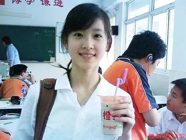 “刘强东案”再曝149页性侵细节，背后是奶茶的7800小时 - 7