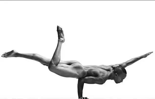 男人裸体瑜伽，美好的肉体与艺术的结合！ - 18