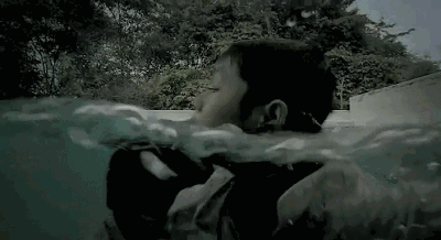 “溺亡双胞胎”事件悲痛后的反思：以为孩子站在水里，其实他正在死去 - 14