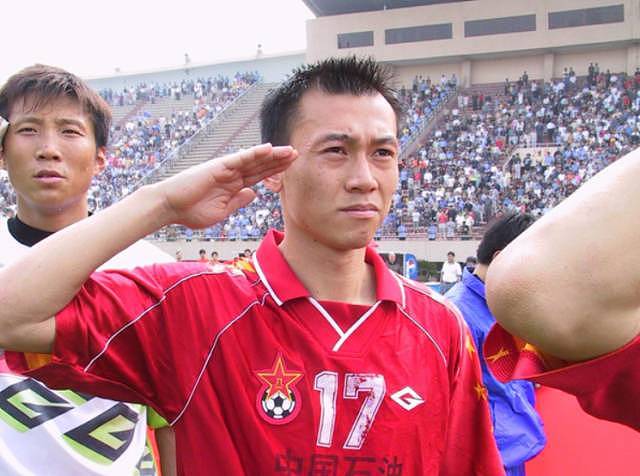 不仅是中国演技最好的球员，他还是中国球技最好的演员 - 6