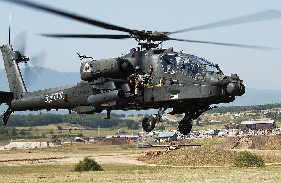 战争模拟｜阿帕奇武装直升机穿越回二战，大战德国和日本战斗机 - 13