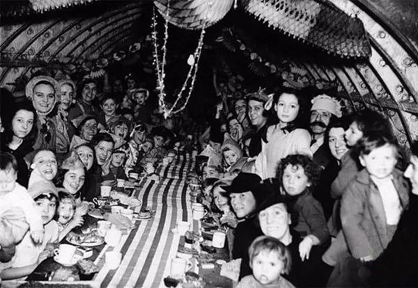 二战中那些记录下关键时刻的照片，墨索里尼总是那么抢镜｜老照片 - 25