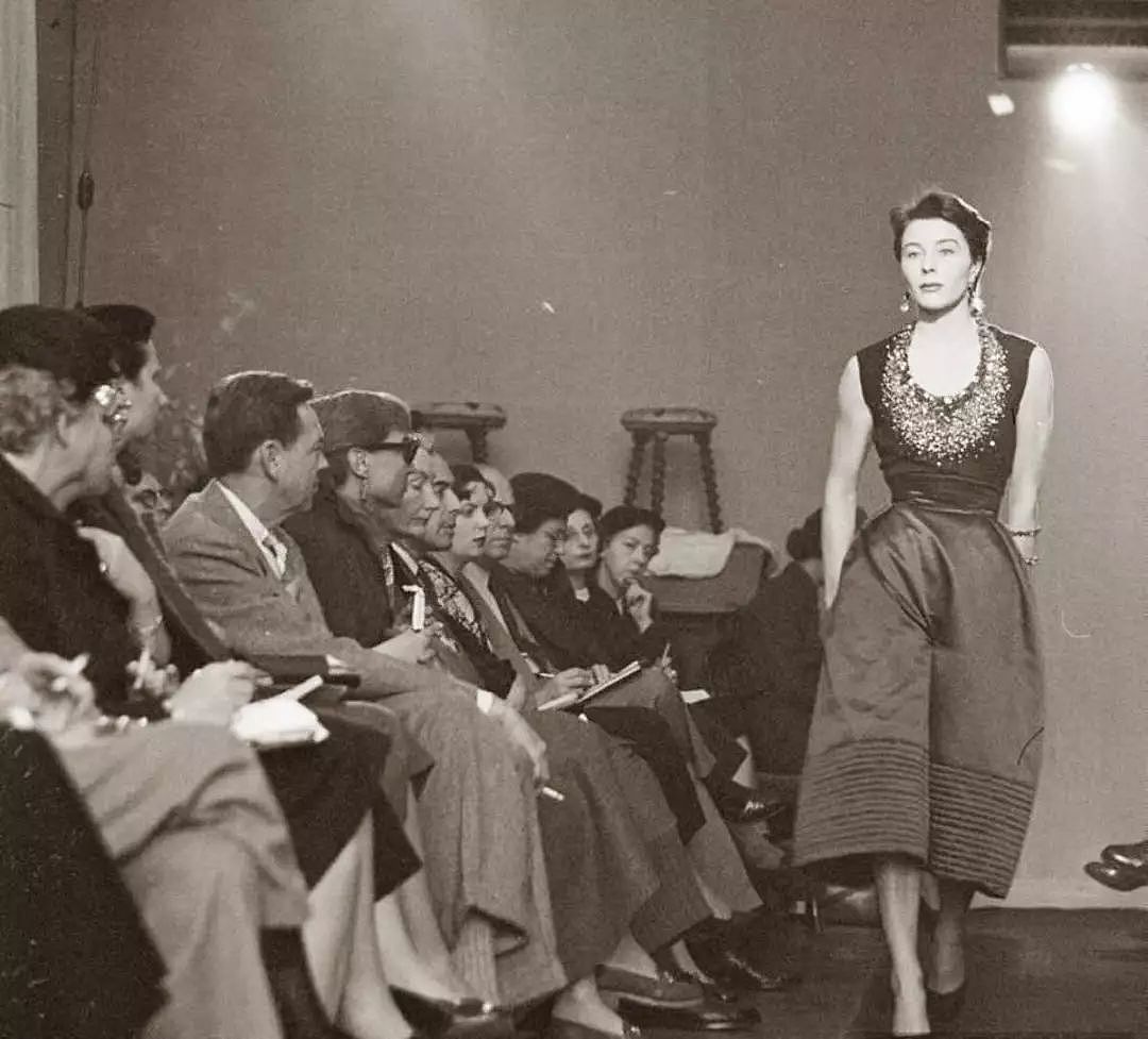 1950s：一个女人都优雅到骨子里的经典美时代 - 14