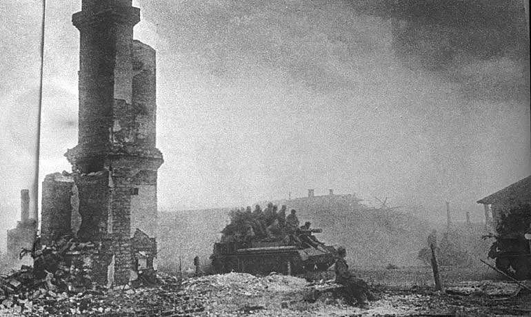 军事 | 面对二战东线苏军的最大进攻，德军为何只能“添油”式反击？ - 6