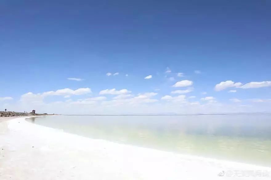 亚洲最大的“天空之镜”，是茶卡盐湖的56倍，美到窒息却鲜少人知！ - 11