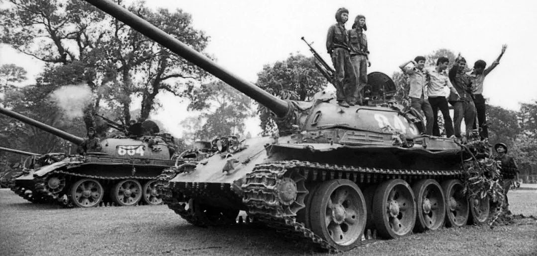 泰国士兵说“开中国坦克最帅”，邻居越南却慌了神｜军情晚报 - 9