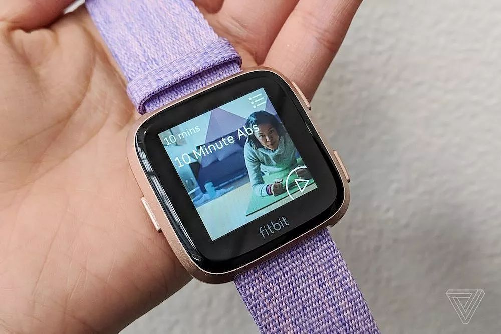 打不过 Apple Watch ，昔日可穿戴巨头 Fitbit 可能要卖掉了 - 2