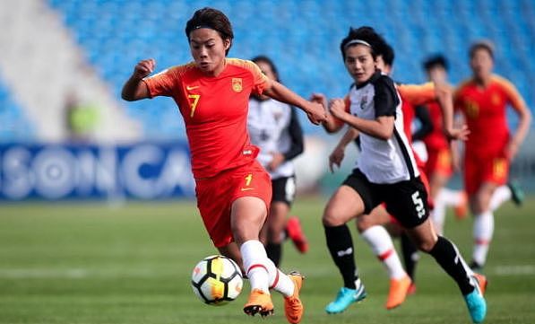 女足实现亚洲杯卫冕，背后是日本足球的菊与刀 - 1