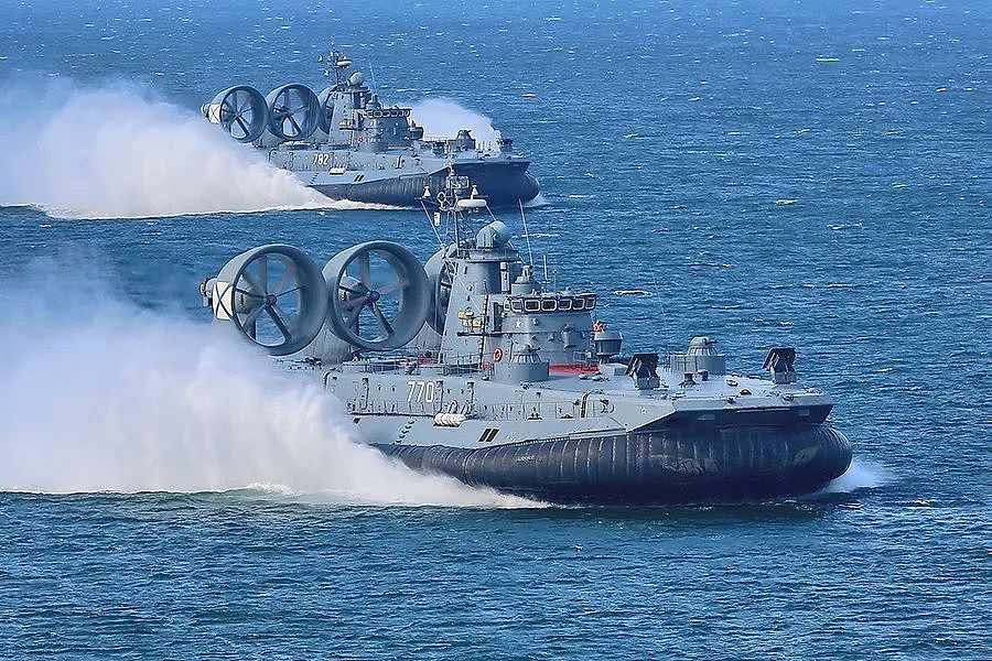 中国海军拥有全球最多的野牛级气垫船？这国和咱一样多，毛子竟然垫底 - 8