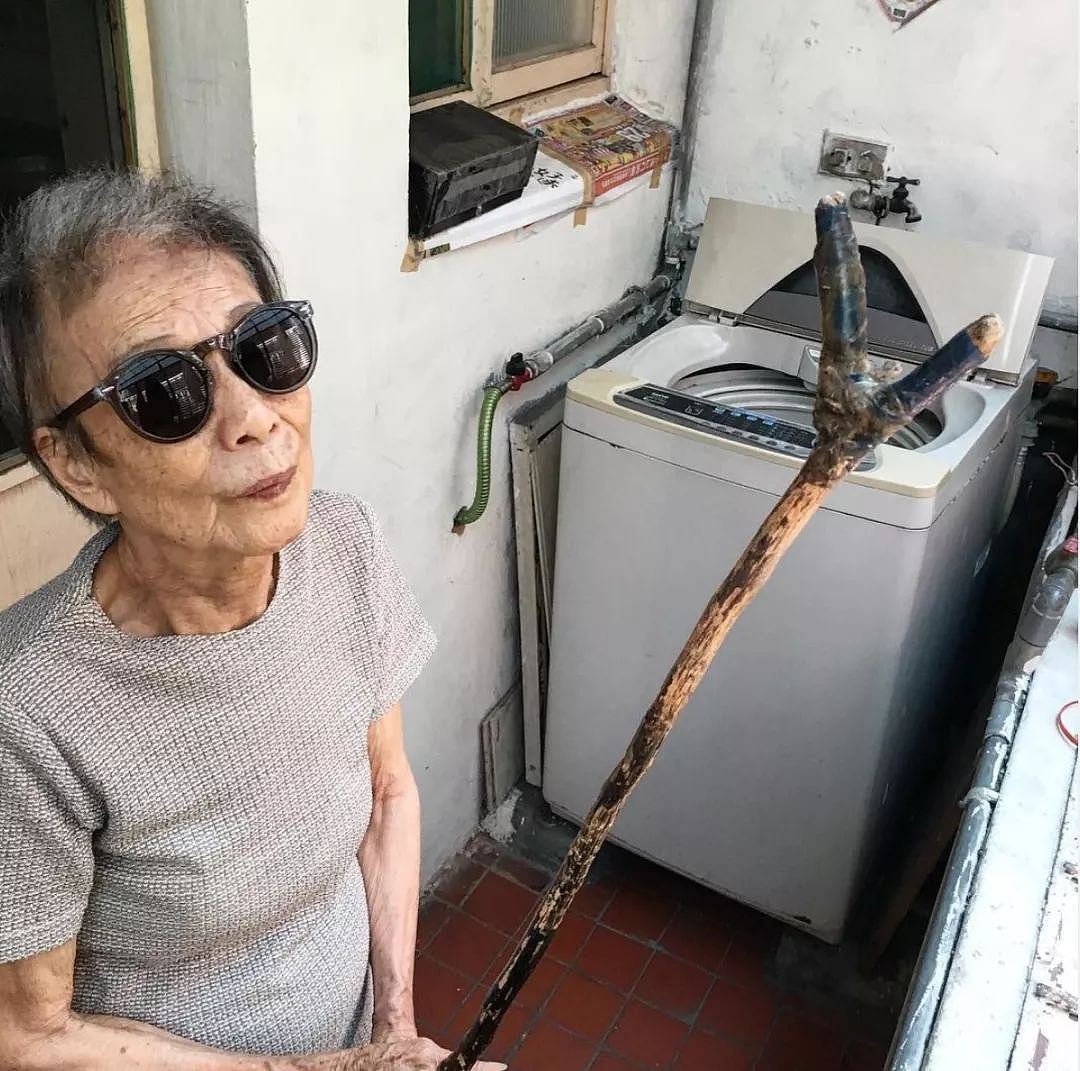 91岁奶奶决定“放飞自我”：女人要到多少岁才有资格为自己而活？ - 31