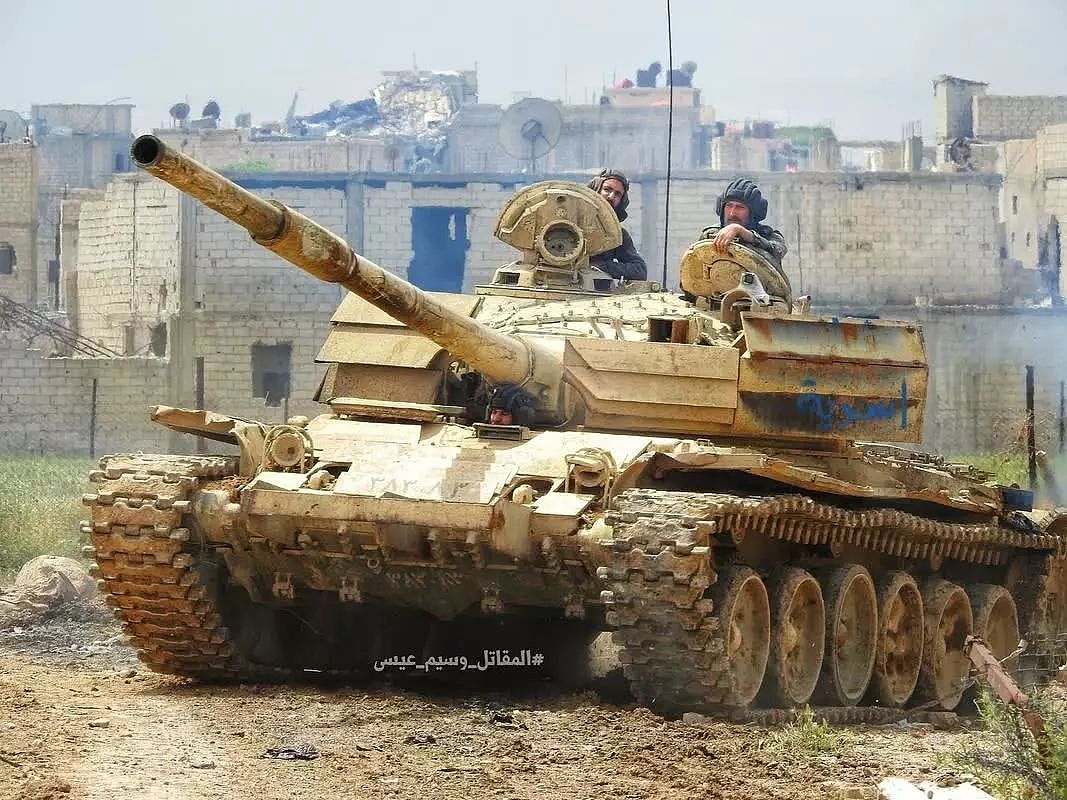 叙利亚政府军猛攻难民营，T-72坦克巷战发挥重要作用 - 3
