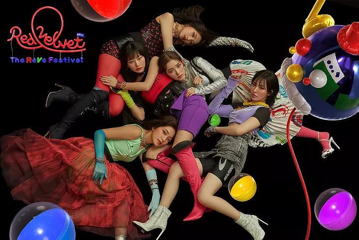 美人计 | 女团Red Velvet新歌回归造型有点迷，全靠颜值与妆容撑 - 2