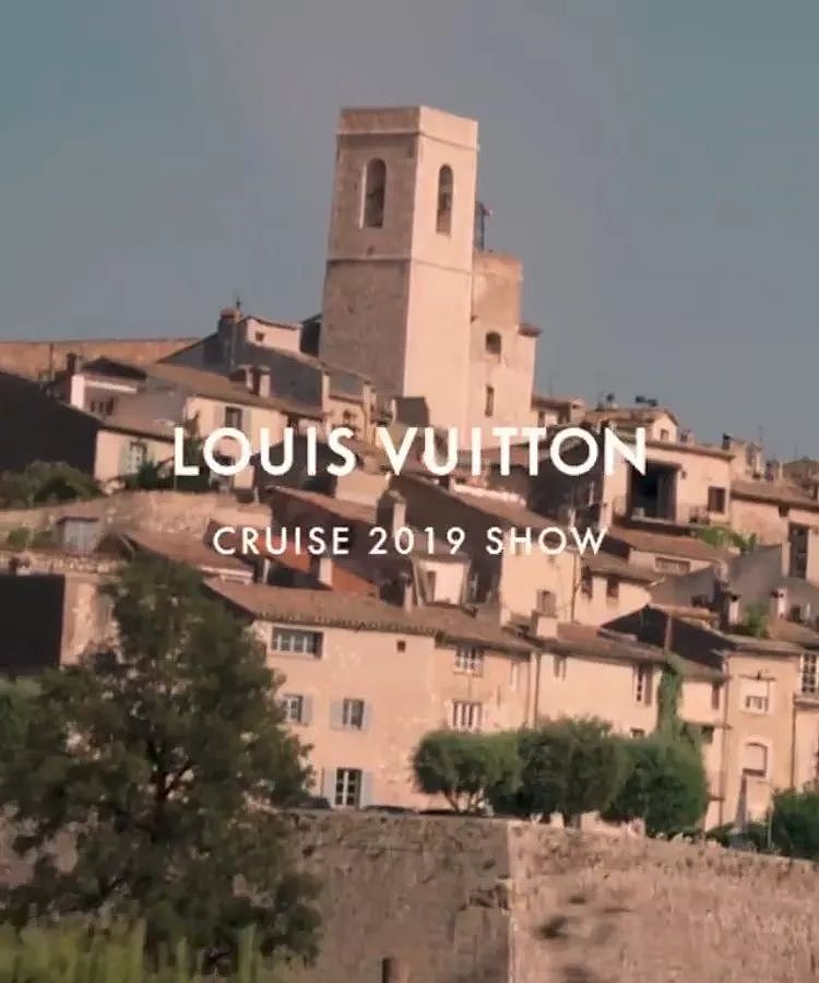 打开Louis Vuitton的早春地图，进入她的城市部落 - 47