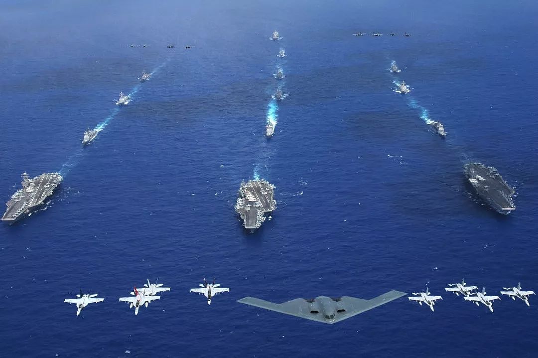 快讯！中国航母编队在中国南海举行空前武力展示 ！| 军情晚报 - 8