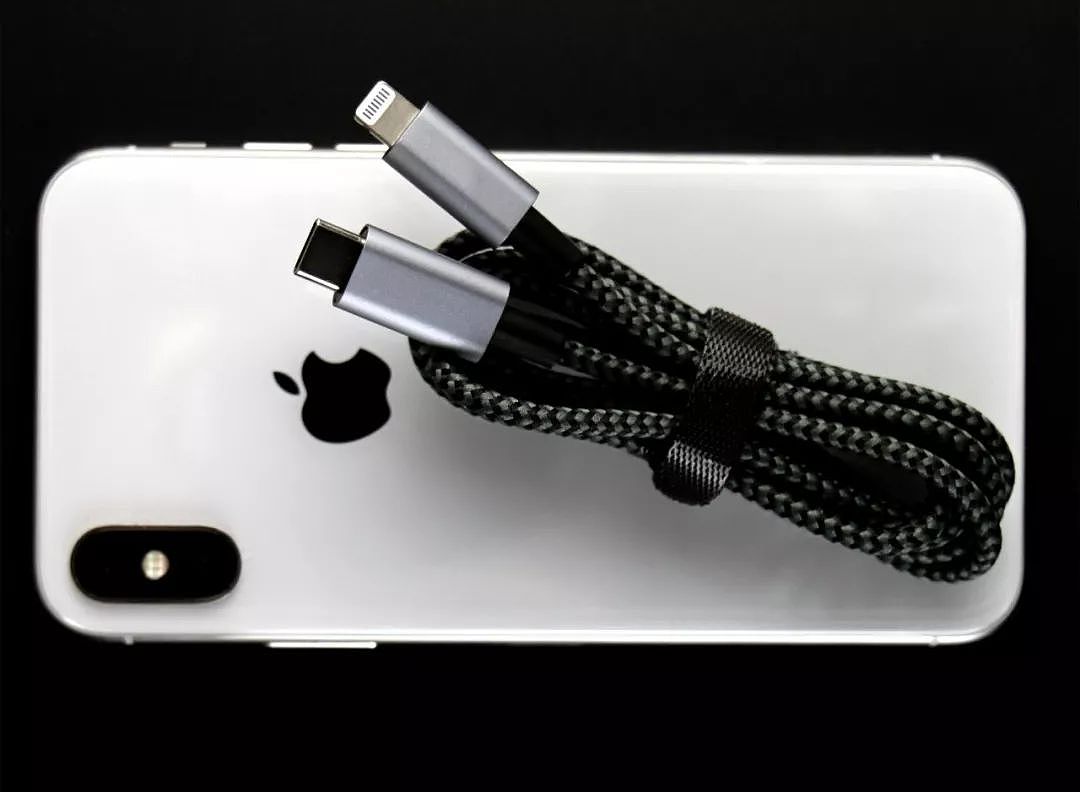 还用传统USB充电？这是让iPhone充电快3倍的最好办法！ - 23