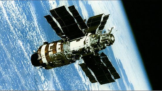 用航天飞机偷走失控的苏联空间站：电影《太空救援》与美国政府的惊天计划 - 3
