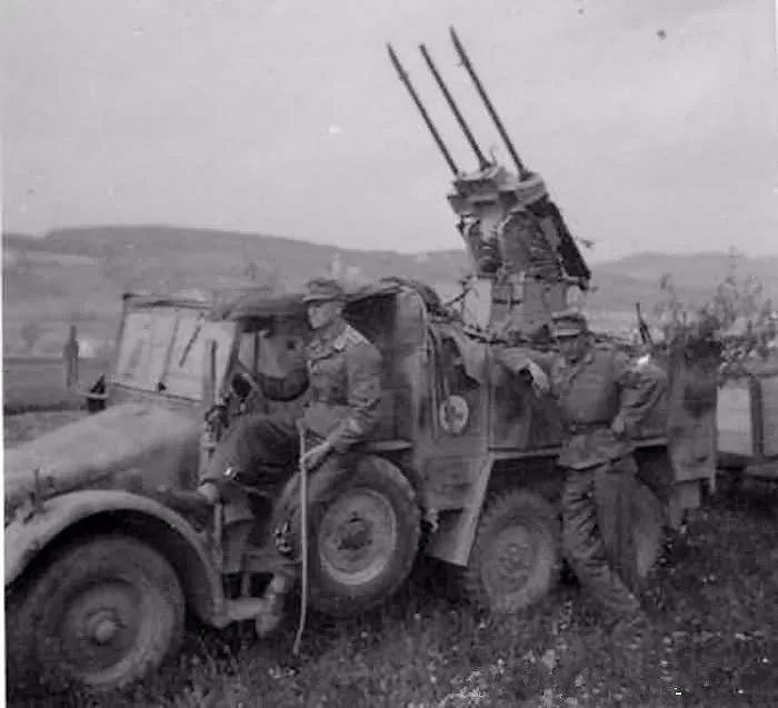 二战德军教练机装上铁拳火箭筒，美军侦察机装上巴祖卡｜老照片 - 15