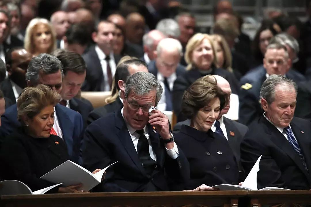 老布什的葬礼充满微笑，纯粹，温暖，美好 - 11