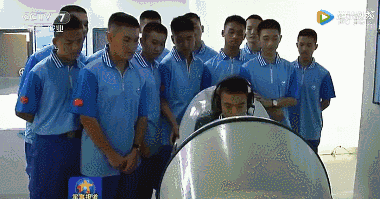 这些中国学生不简单！16岁就开战机，未来或登上航母｜军情晚报 - 9