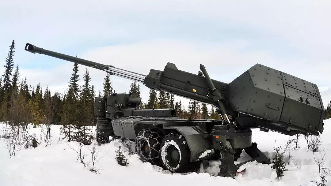 是牵引车也是自行火炮：瑞典“弓箭手”155卡车炮 - 12
