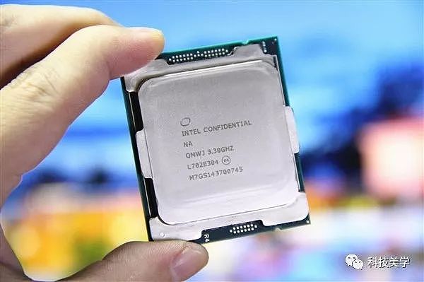 身陷32起漏洞门诉讼，Intel终于怒了 - 2