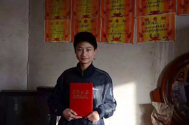 河北农村男孩684分被清华预录取，他的故事感动中国，值得每个人看看 - 4