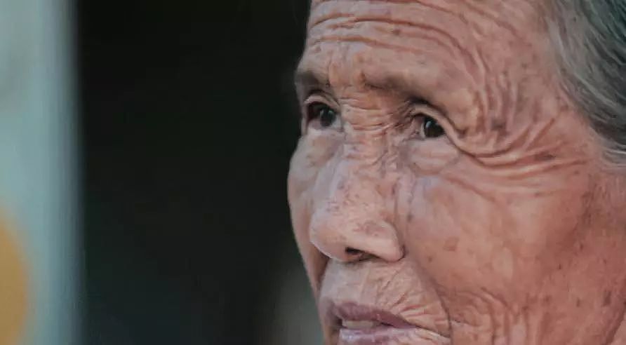 74岁奶奶自学11门语言，汪涵惊叹：不设限的人生，到底有多爽？ - 20