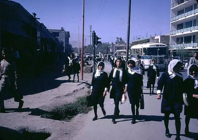 1960年代的阿富汗：没有扛枪少年、人肉炸弹，更没有仇恨... - 14