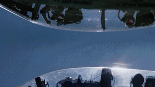 最手残的乘客：美军军官坐F-14战机误将自己弹射出座舱｜军情晚报 - 11