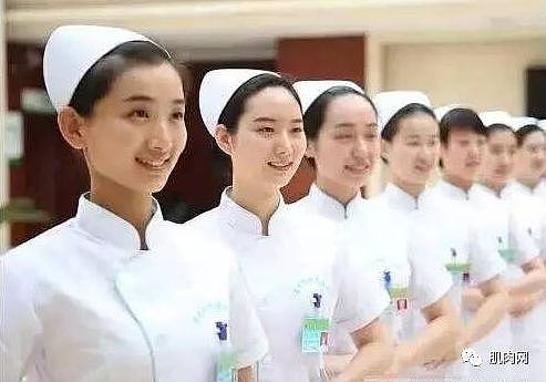 她被称中国最性感护士！热辣身材刷爆欧美健身圈！ - 1