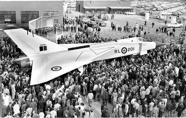 加拿大曾研制国产超音速重型战斗机，酷似成飞歼9，资料全部销毁 - 6