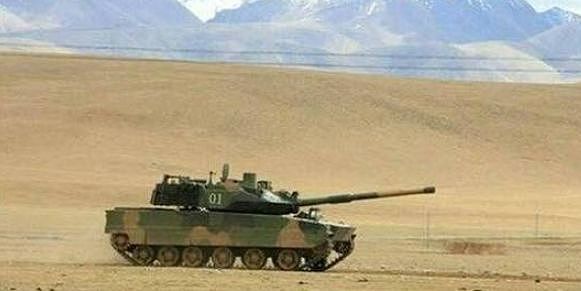 国防部官宣“15式”新型坦克已服役！中国这款新轻坦好在哪？ - 9