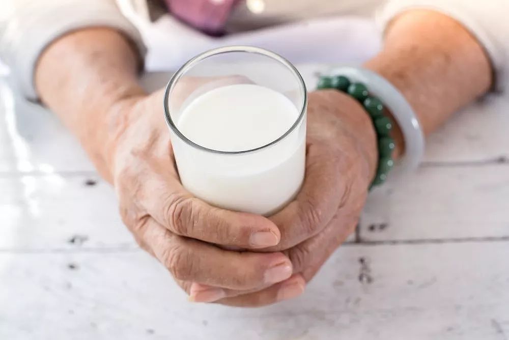 致癌、空腹不能喝？喝牛奶的 7 个真相，别被忽悠了 - 5