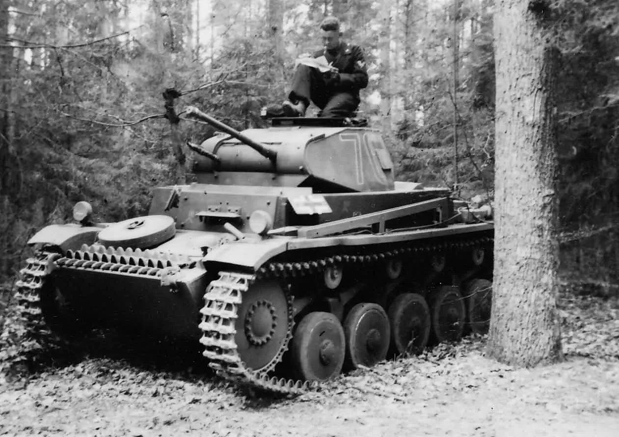 假如只造虎式坦克，德国会在陆地上击败盟军吗？ - 3