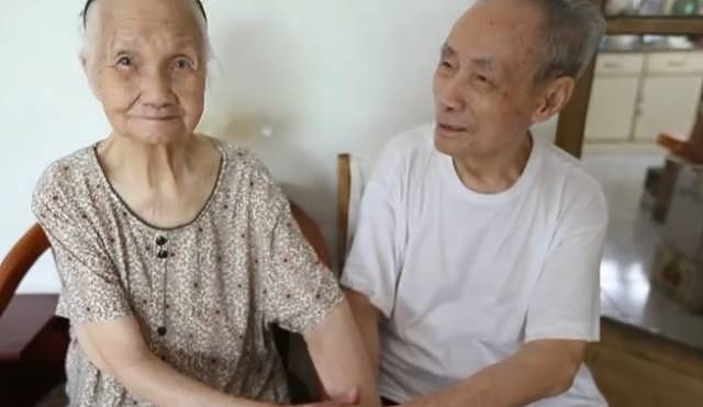103岁的中国“肌肉爷爷”，健身到老可能就是这样的！ - 5