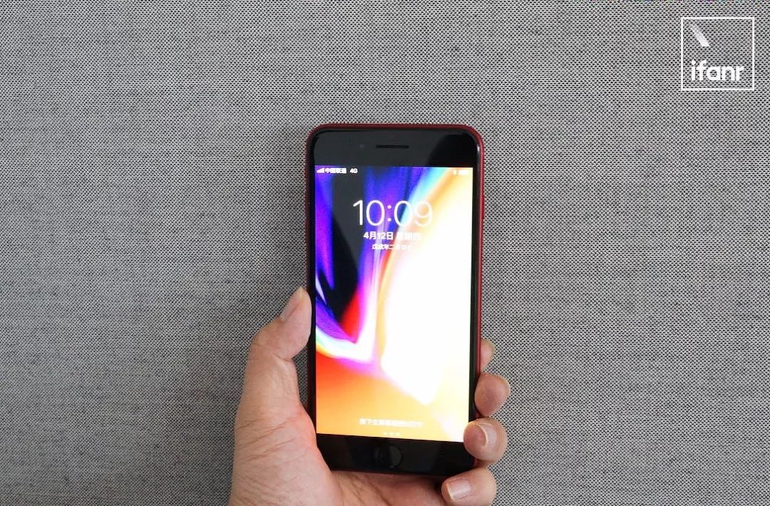 最骚 iPhone —— 红色特别版 iPhone 8 上手实测 - 11