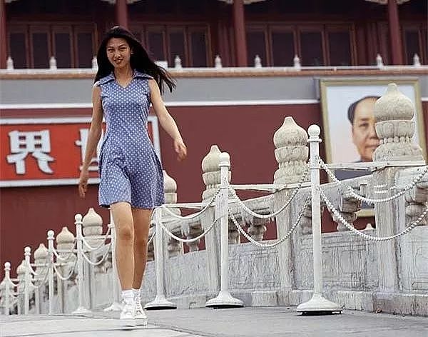 1995年镜头下的中国女性，潮流与美貌共存的年代。 - 3