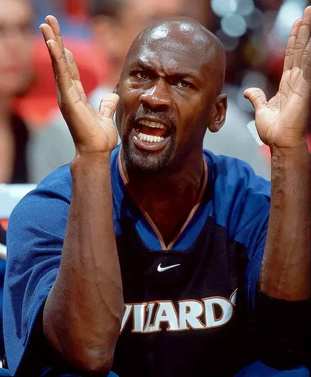 迈克尔·乔丹生日快乐！100张经典照片回顾“篮球之神”的封神路！ - 89
