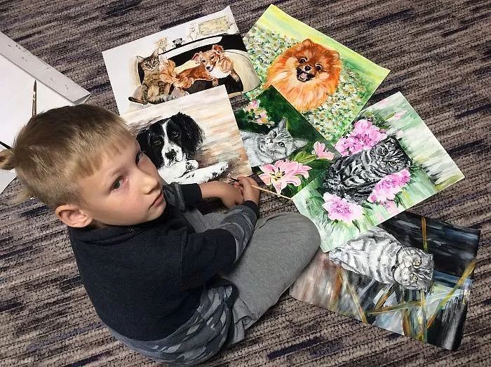 这个9岁小男孩靠画画救了上百只流浪狗！ - 22
