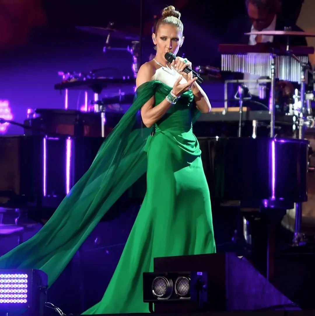 51岁的Celine Dion不需要少女感，那个唱着“我心永恒”的她又回来了！ - 8