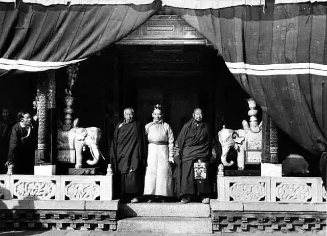 1938年，希特勒派人到西藏寻找日耳曼人祖先，留下了这组珍贵照片 - 12