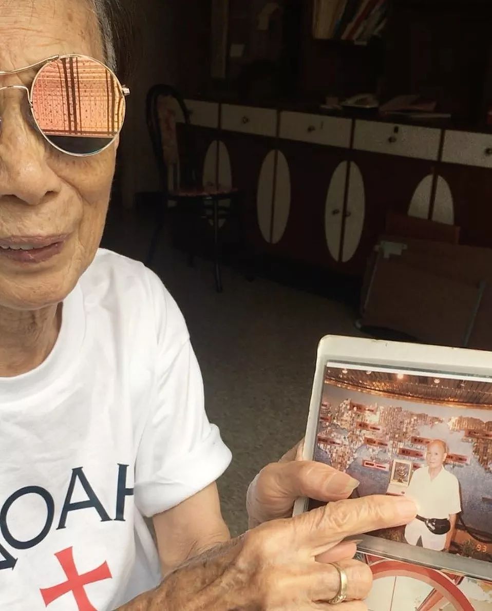 91岁奶奶决定“放飞自我”：女人要到多少岁才有资格为自己而活？ - 17