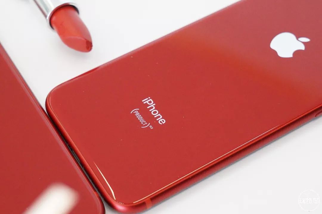 最骚 iPhone —— 红色特别版 iPhone 8 上手实测 - 4