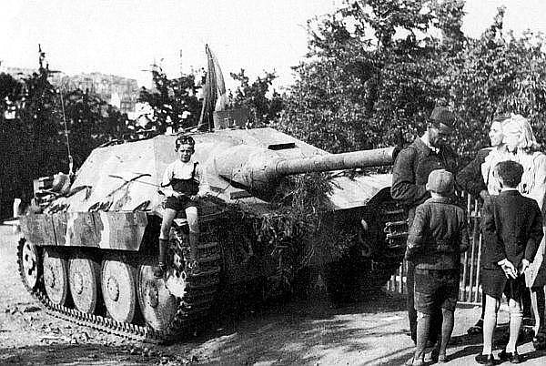 二战德国装甲部队对抗T-34大军的唯一希望，并不是虎式 - 15