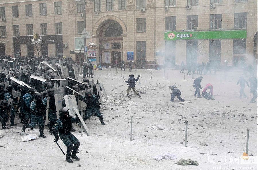可杀不可辱！乌克兰逼金雕特种部队下跪，几十人扭头叛逃俄罗斯 - 2