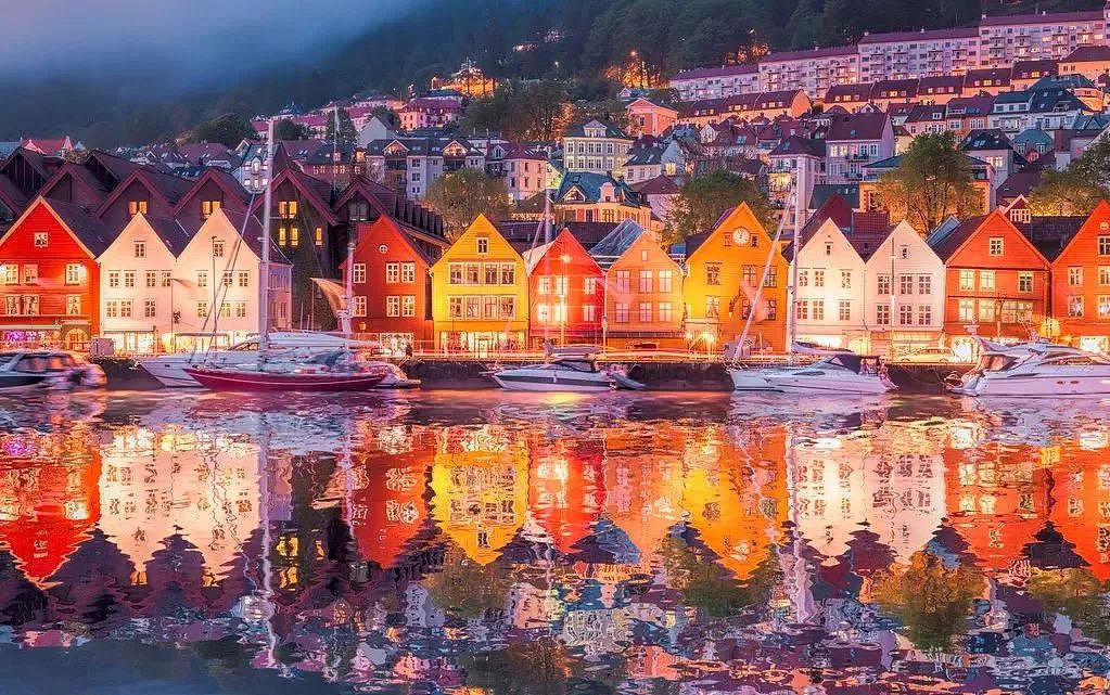 比瑞士丰满10倍，素颜与冰岛齐名，它连续N年被评为全球最宜居国度No.1，此生攒钱也要去！ - 38