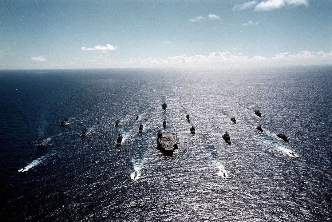 20年前他们苦练歼8打航母：如今黄海或成“美军禁入区” - 11