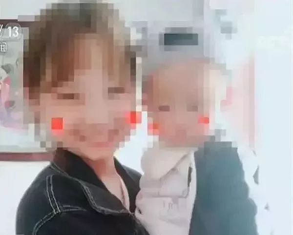 6岁孩子直播妈妈洗澡遭疯传：被抖音毁掉的中国孩子 - 16