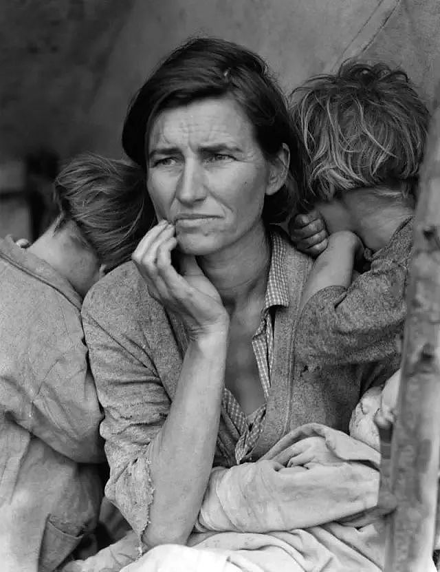 二战中那些记录下关键时刻的照片，墨索里尼总是那么抢镜｜老照片 - 6